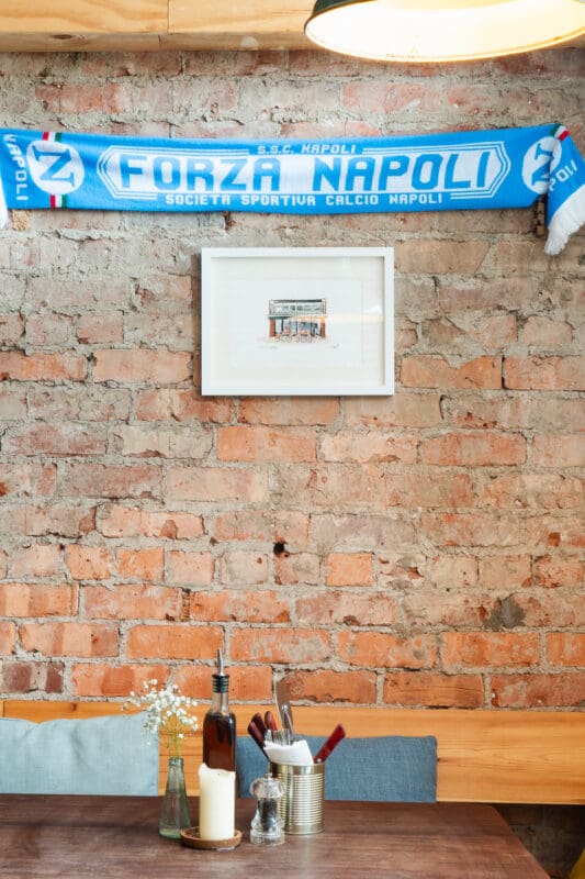 table with napoli decoration